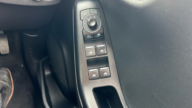 Ford Puma 1.0 EcoBoost Hybrid mHEV ST-Line 5dr Petrol Hatchback